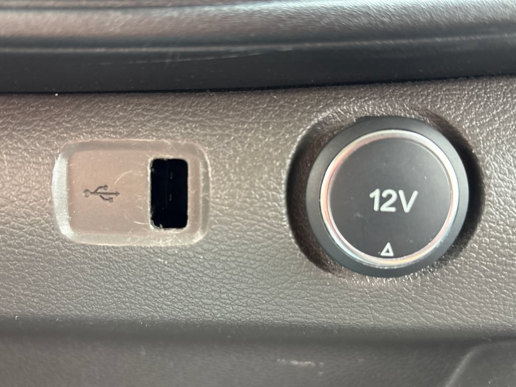 Certified 2020 Ford Transit 350 XLT RWD image 12