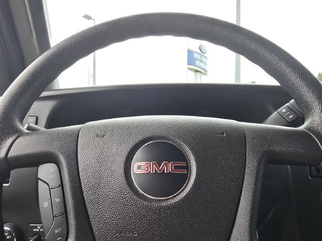 Used 2025 GMC Savana 2500 w/ Driver Convenience Package RWD image 23
