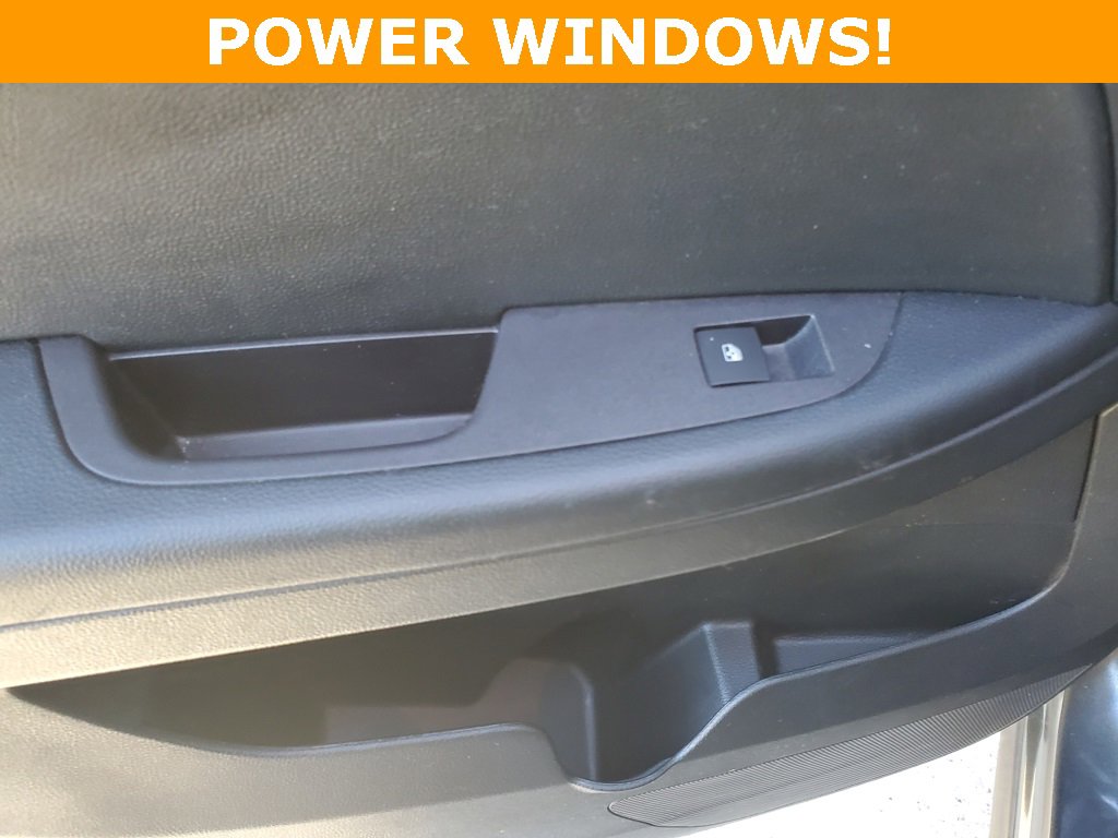 Used 2017 GMC Terrain SLE w/ Convenience Package image 11