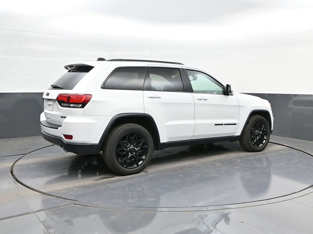 Used 2020 Jeep Grand Cherokee Limited image 15