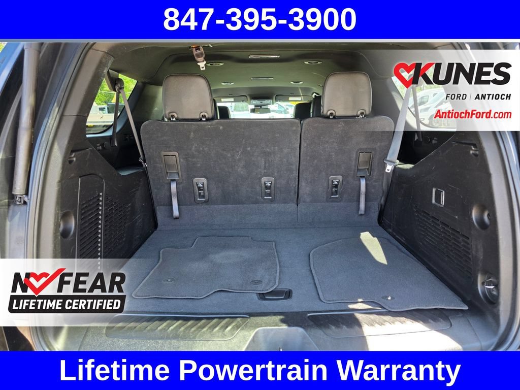 Used 2023 Chevrolet Suburban LT AWD/4WD image 35