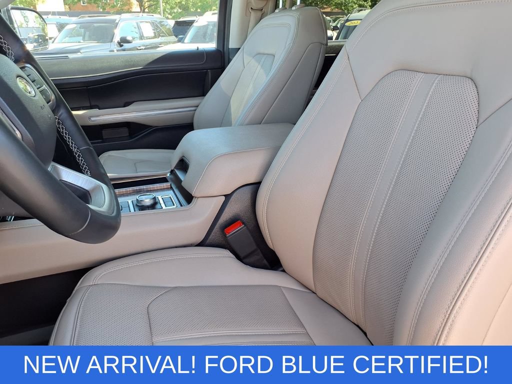 Certified 2023 Ford Expedition Limited AWD/4WD image 3