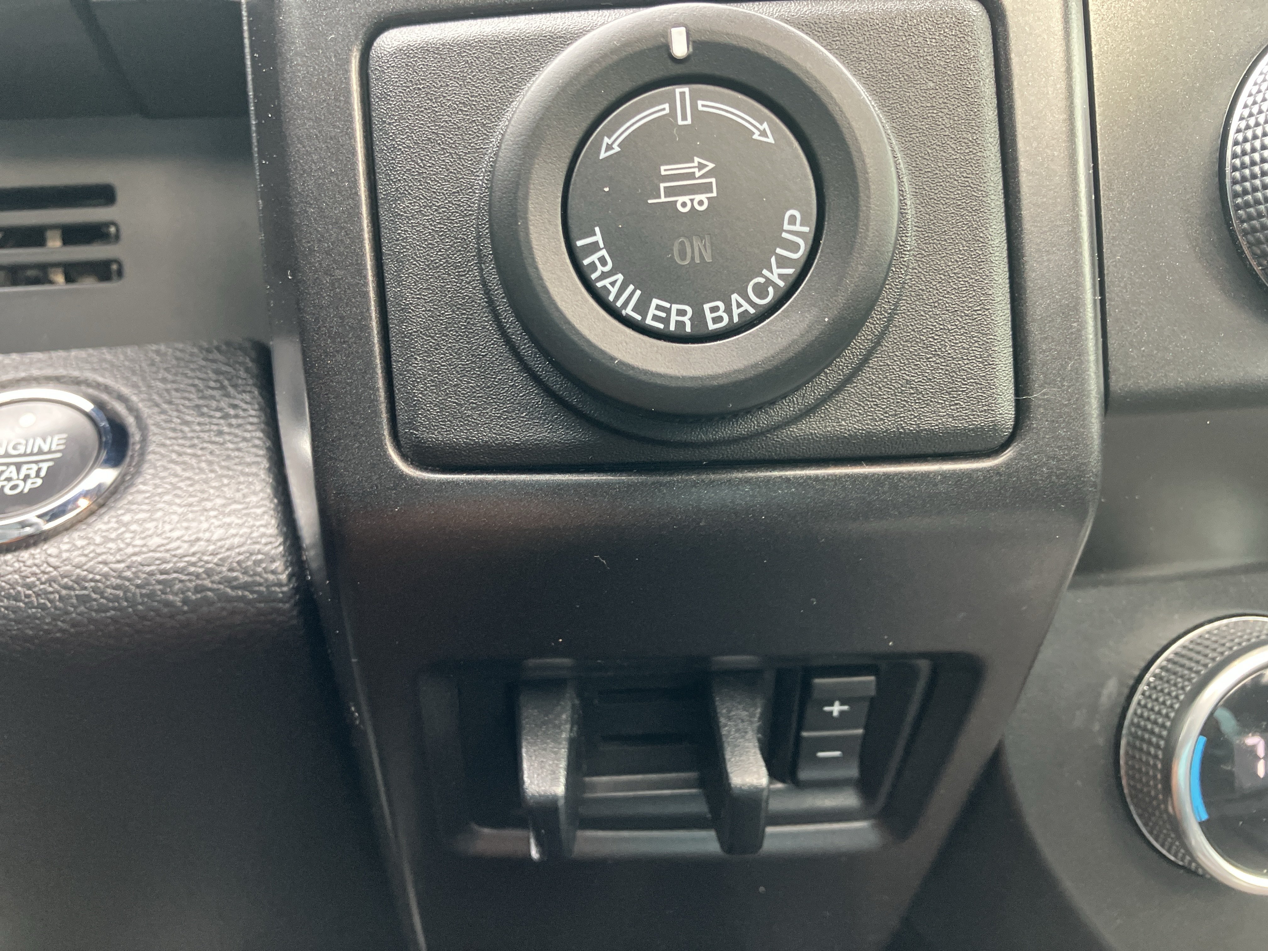 Certified 2021 Ford Expedition Limited AWD/4WD image 35