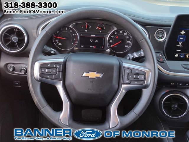 Used 2023 Chevrolet Blazer LT FWD image 17