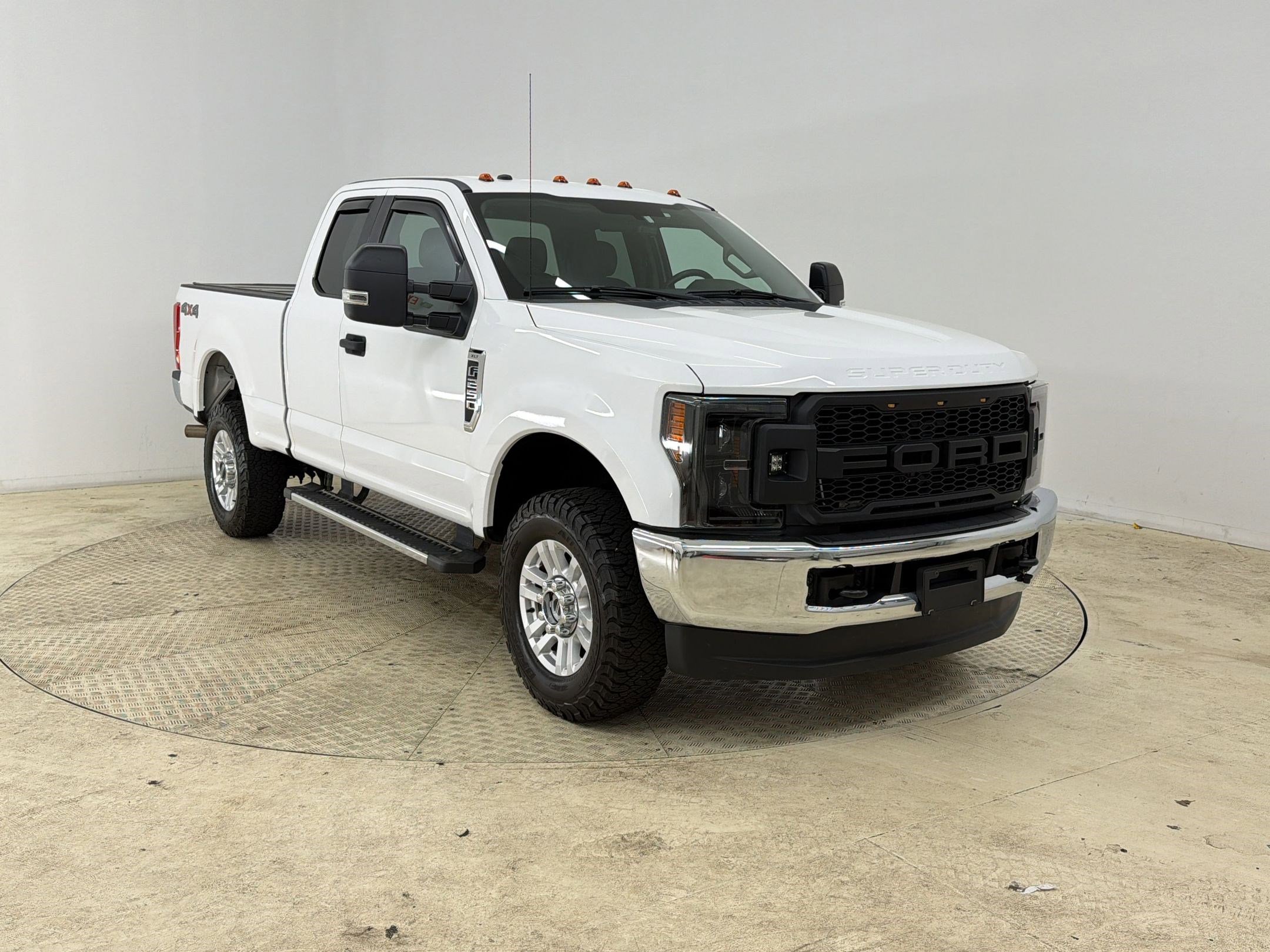 Certified 2018 Ford F250 XLT w/ Advanced Security Pack image 7