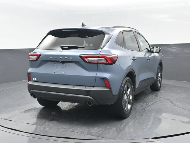 Certified 2025 Ford Escape ST-Line Select AWD/4WD image 18