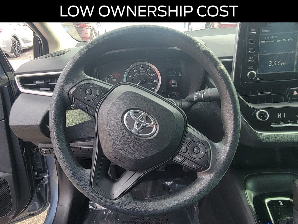 Used 2021 Toyota Corolla LE image 19
