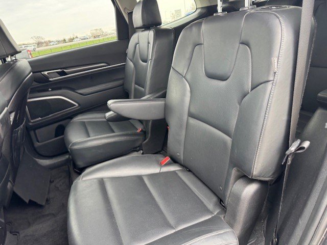 Used 2025 Kia Telluride S AWD/4WD image 26