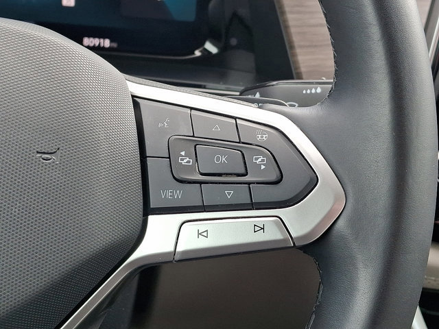 Used 2024 Volkswagen Atlas SEL Premium R-Line image 26