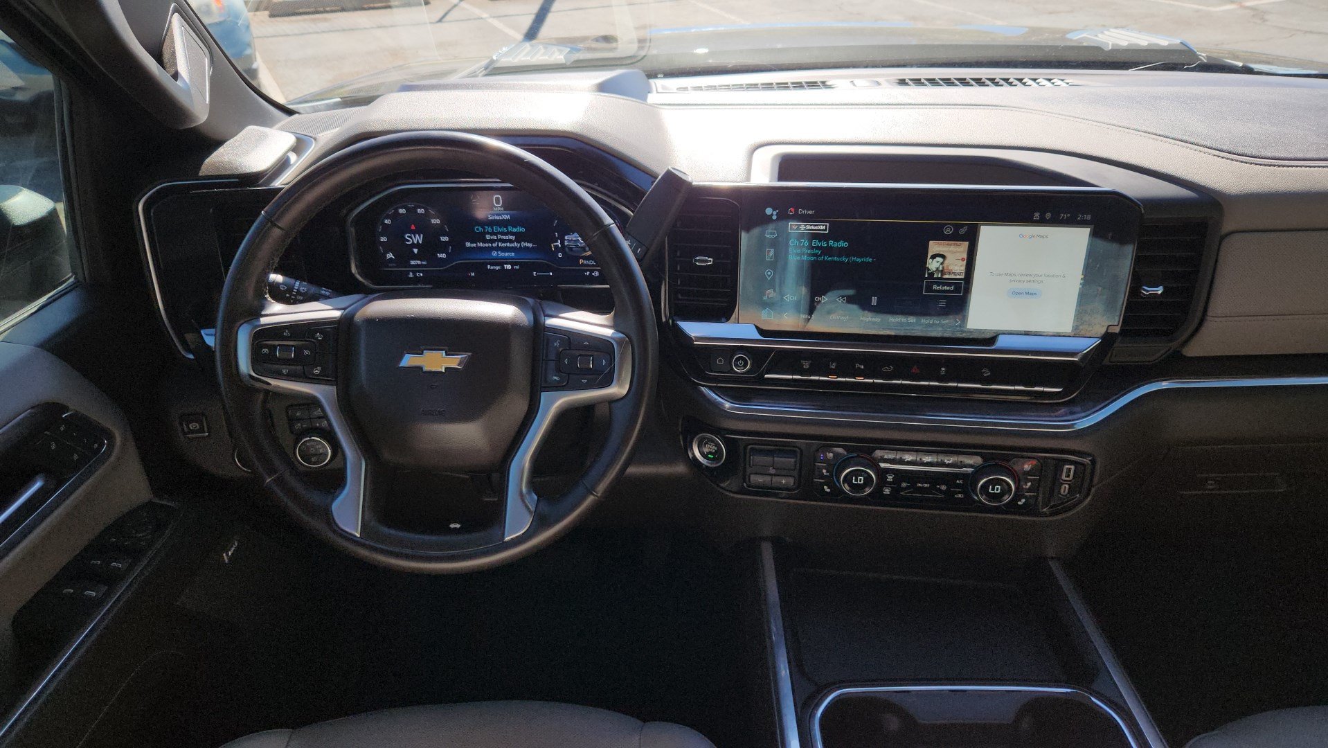 Used 2024 Chevrolet Silverado 2500 LTZ w/ LTZ Convenience Package AWD/4WD image 19