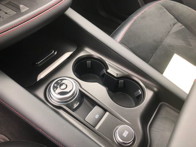 Certified 2025 Ford Explorer ST image 26