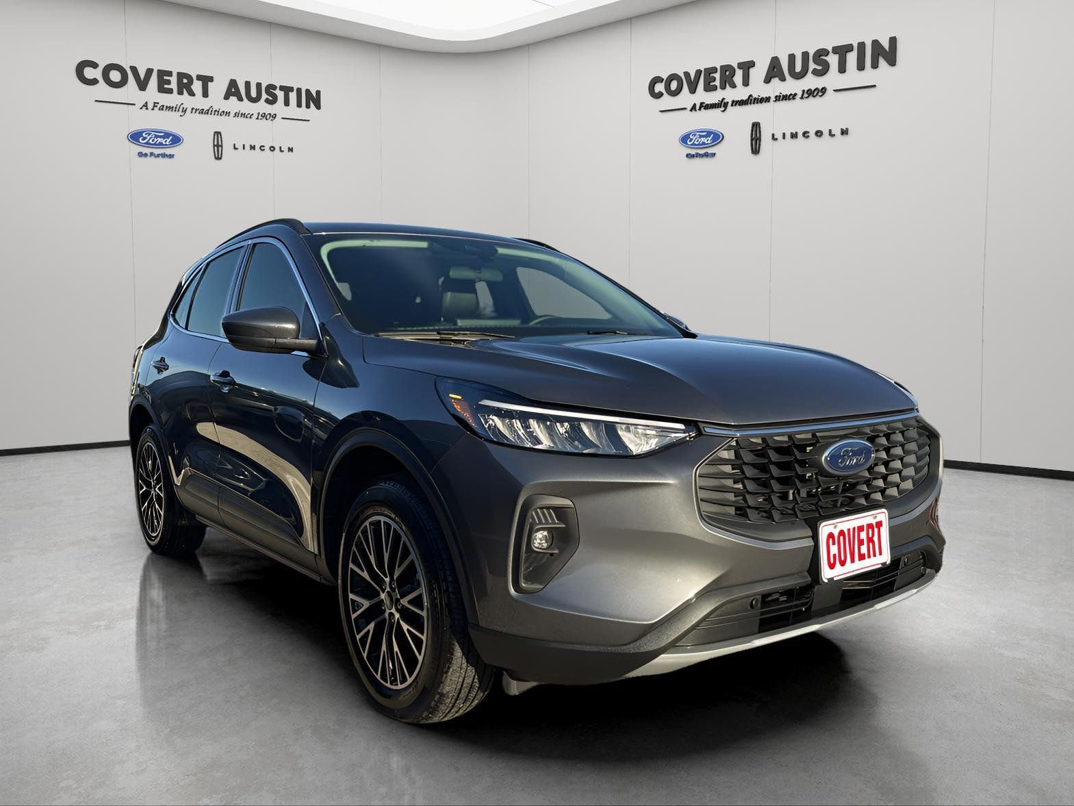 Certified 2026 Ford Escape SE image 7