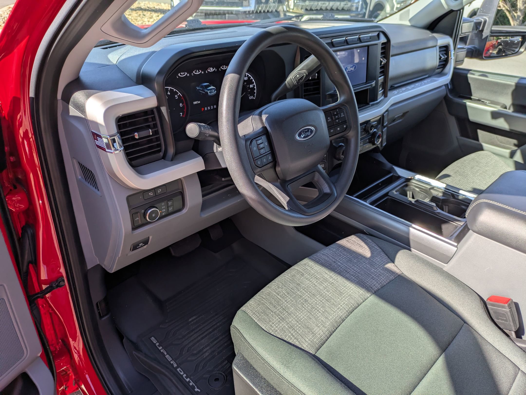 Certified 2024 Ford F250 XLT w/ Camper Package AWD/4WD image 14