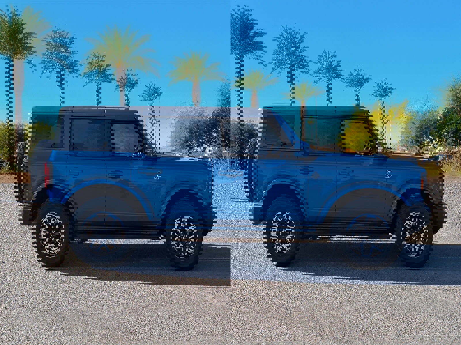 Certified 2024 Ford Bronco Outer Banks image 6