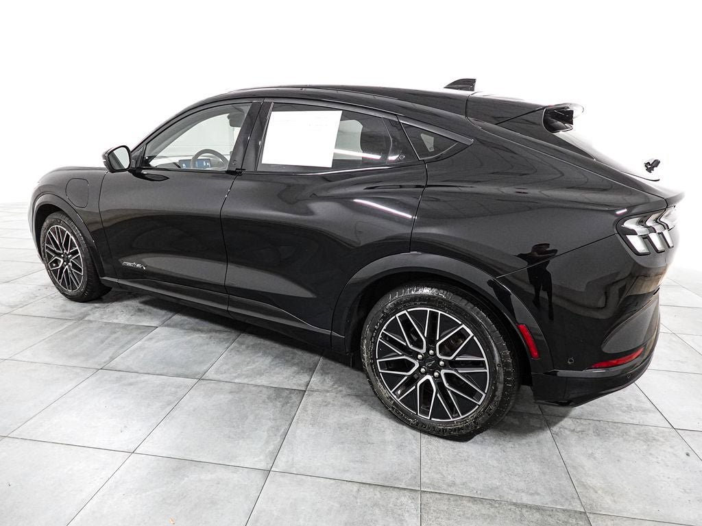 Certified 2024 Ford Mustang Mach-E Premium AWD/4WD image 4