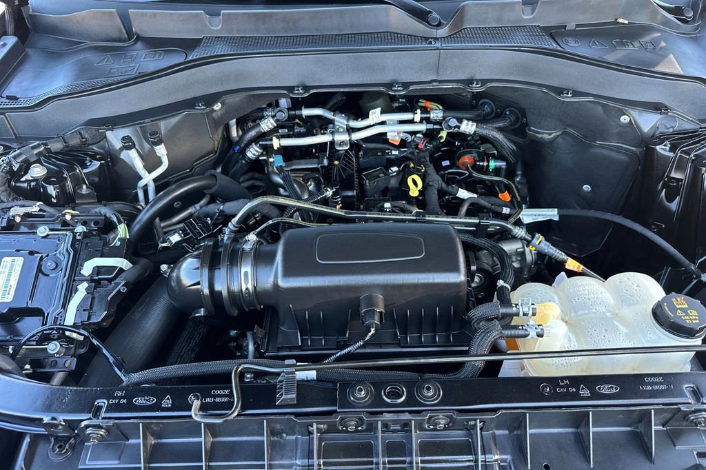 Certified 2023 Ford Explorer XLT image 21