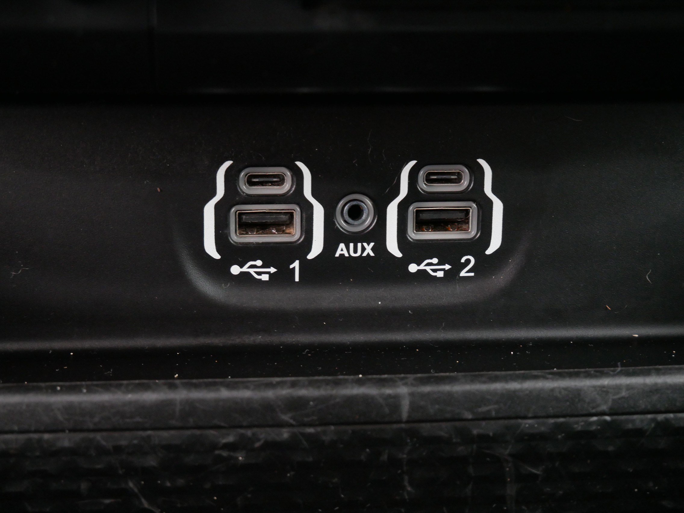 Used 2020 RAM 1500 Laramie AWD/4WD image 34