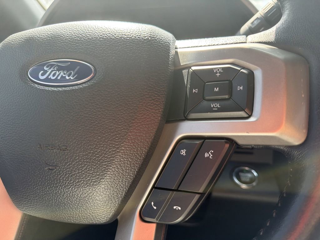 Certified 2022 Ford F250 Lariat w/ Lariat Ultimate Package AWD/4WD image 25