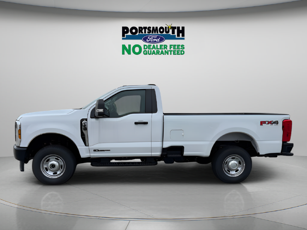 Certified 2025 Ford F250 XL w/ FX4 Off-Road Package AWD/4WD image 2