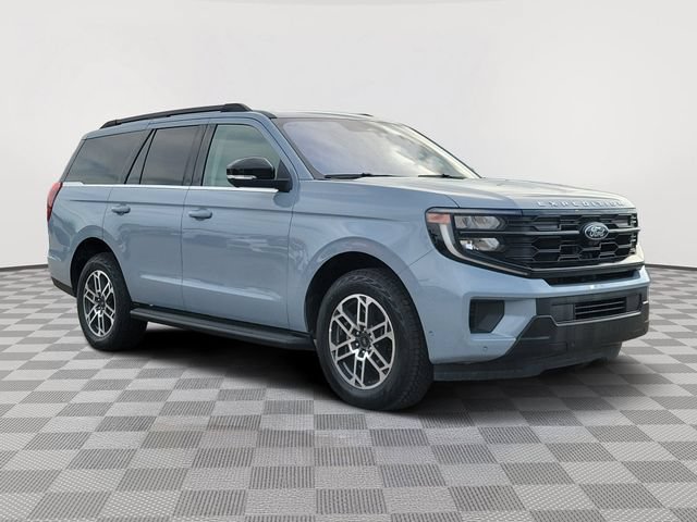 Certified 2025 Ford Expedition Active AWD/4WD image 7