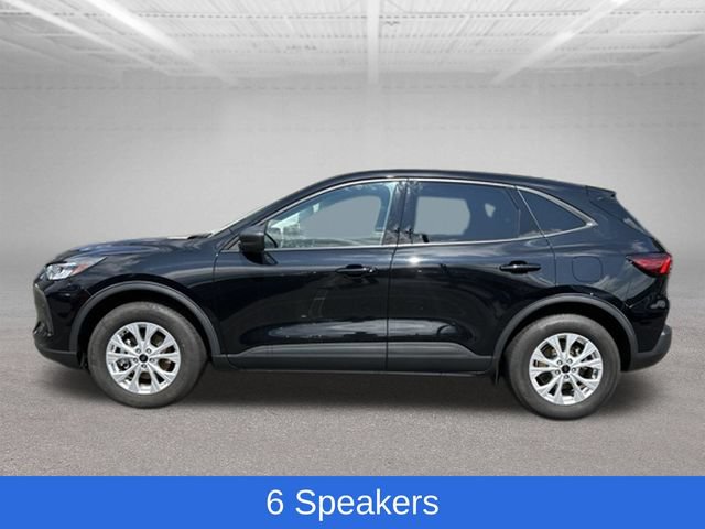 Certified 2025 Ford Escape Active AWD/4WD image 8