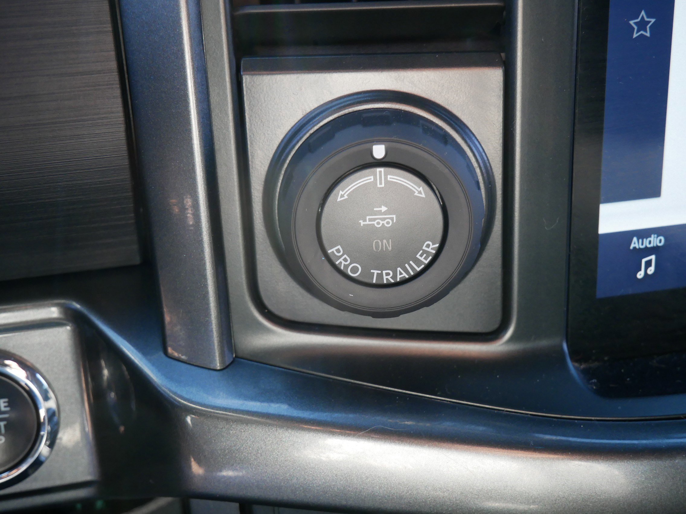 Certified 2022 Ford F150 XLT w/ Equipment Group 302A High image 45