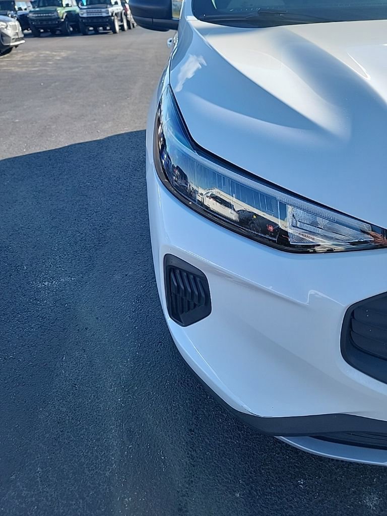 Certified 2023 Ford Escape Active w/ Tech Pack #1 image 6