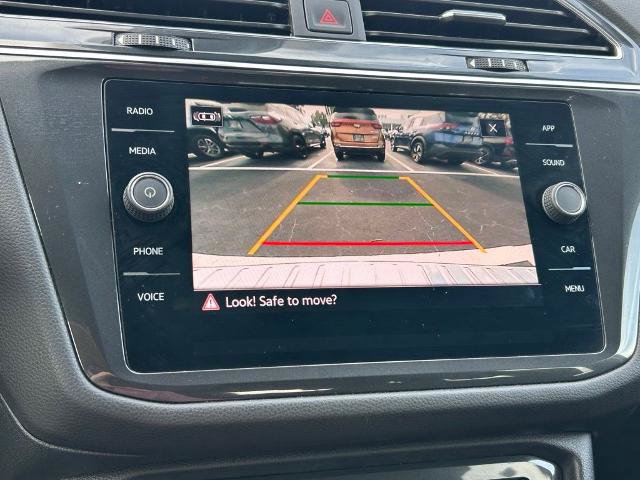 Used 2022 Volkswagen Tiguan SE FWD image 34