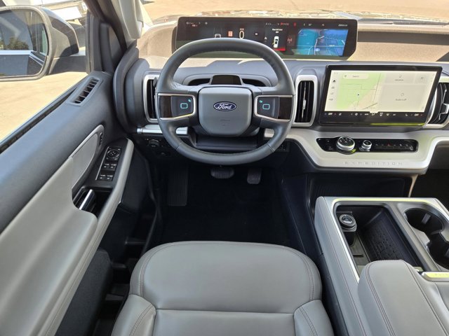 Certified 2025 Ford Expedition Max Active AWD/4WD image 13