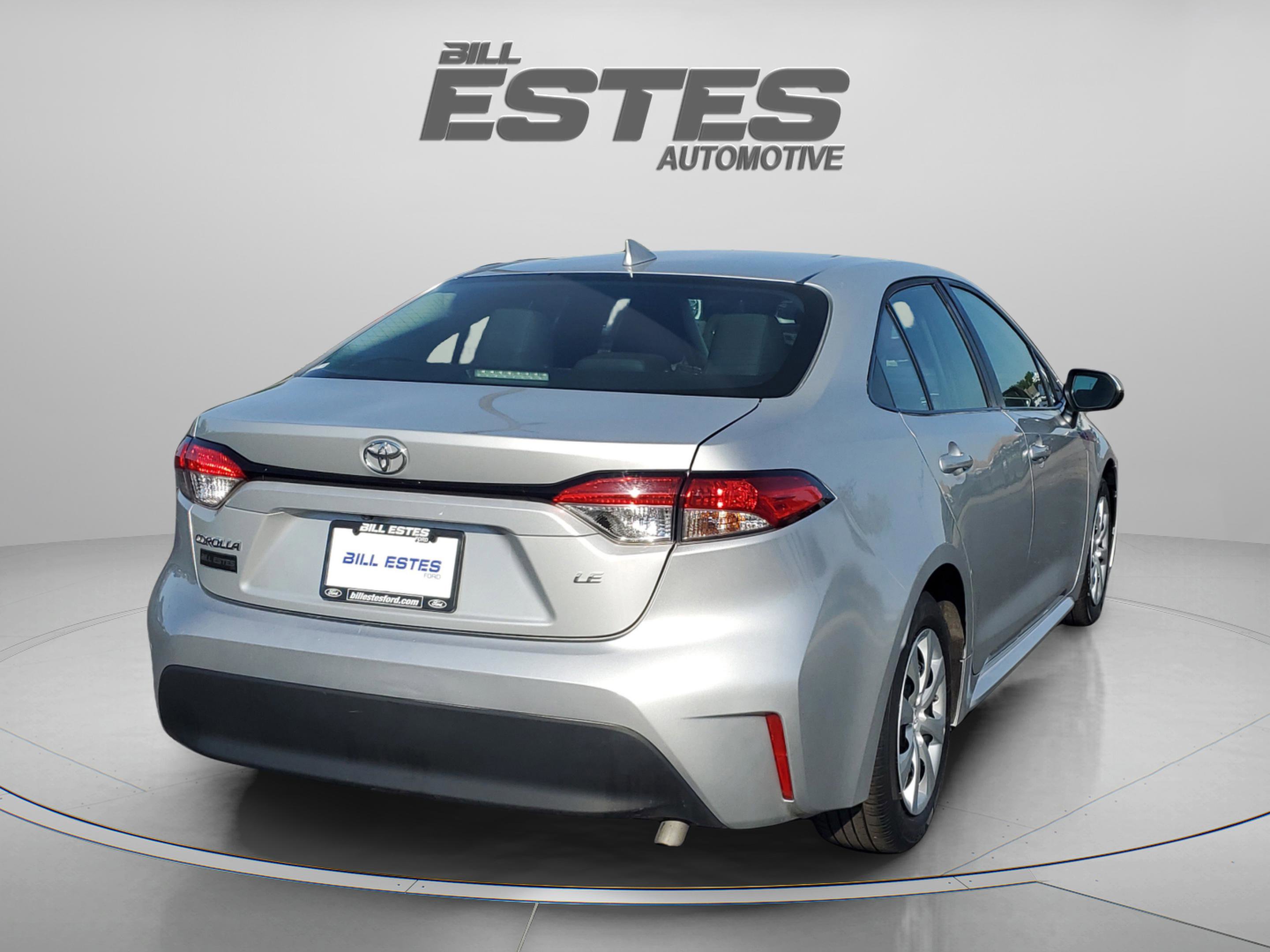 Used 2023 Toyota Corolla LE FWD image 4