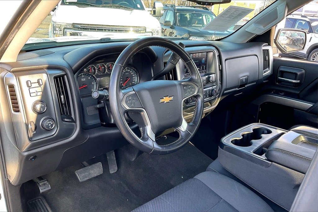 Used 2018 Chevrolet Silverado 1500 LT w/ All Star Edition image 12