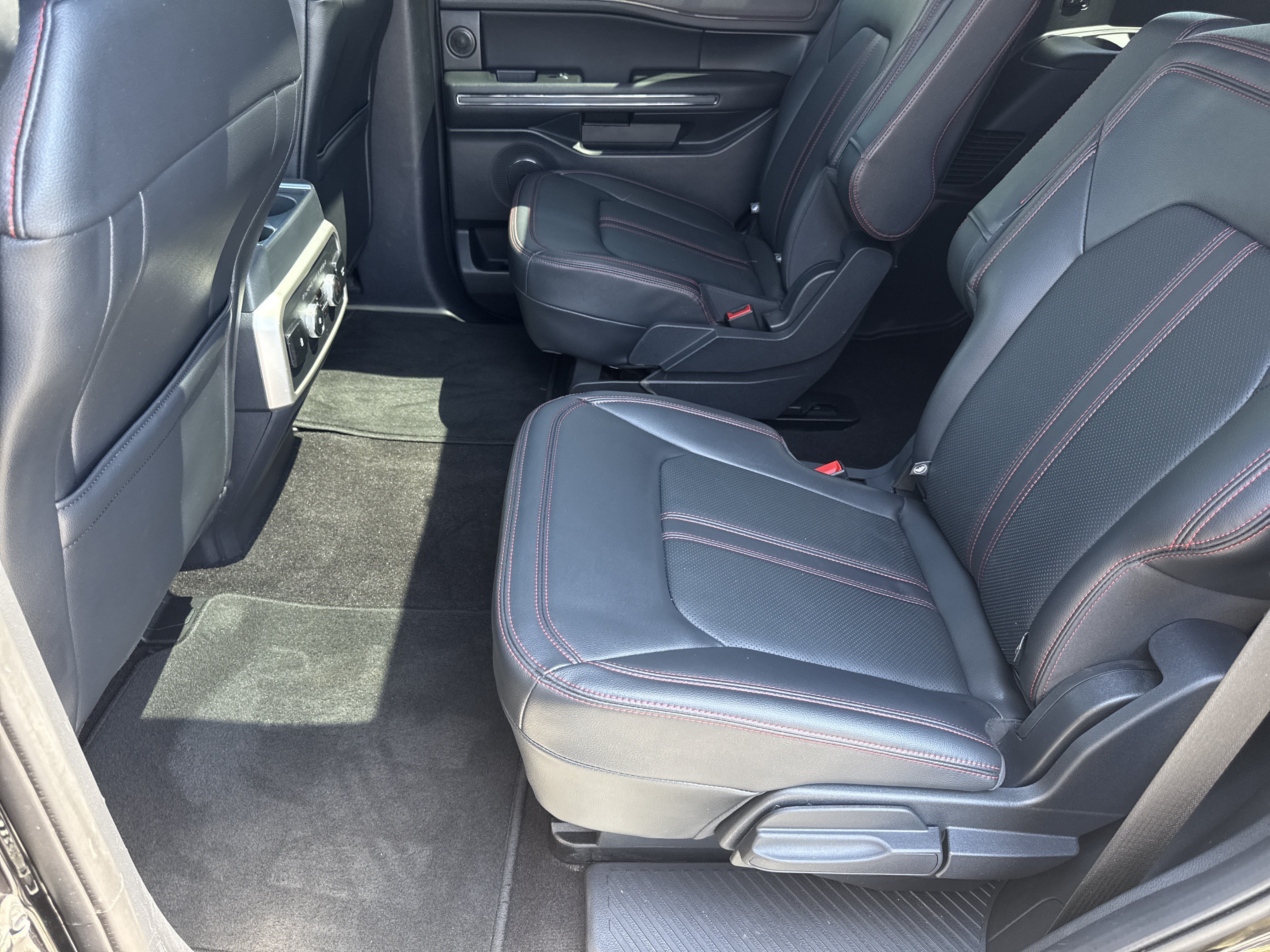 Certified 2023 Ford Expedition Limited AWD/4WD image 26