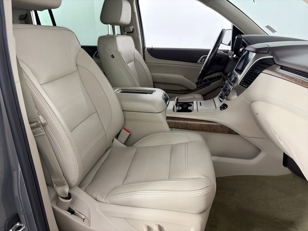 Used 2019 GMC Yukon XL Denali w/ Open Road Package AWD/4WD image 32