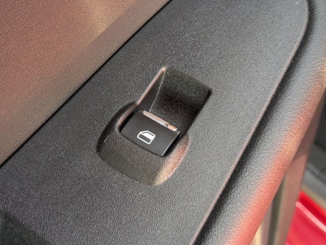 Certified 2022 Ford Edge SEL w/ Convenience Package image 31