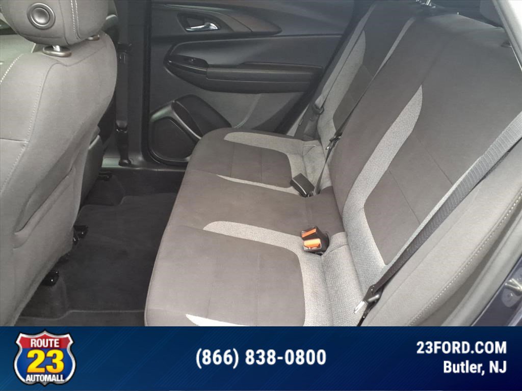 Used 2021 Chevrolet TrailBlazer LT w/ Convenience Package image 22