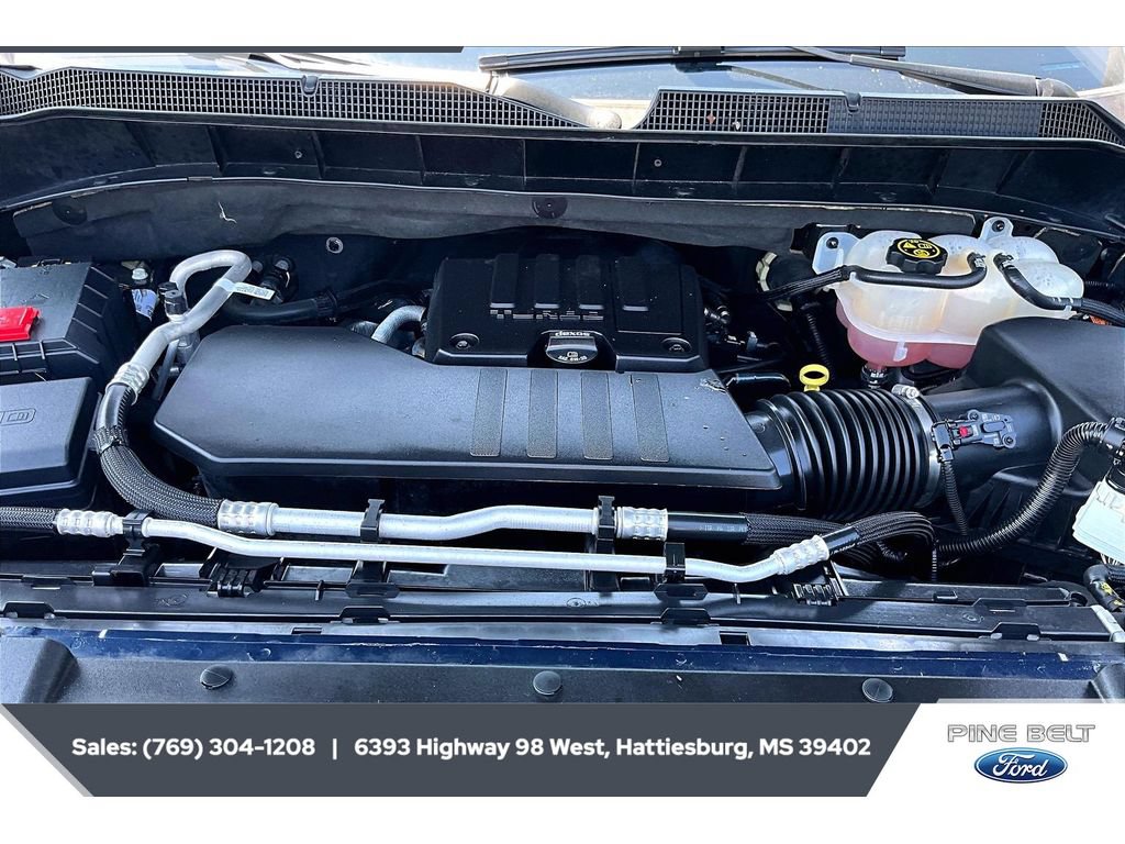 Used 2023 Chevrolet Silverado 1500 Custom w/ LPO, Dark Essentials Package AWD/4WD image 8
