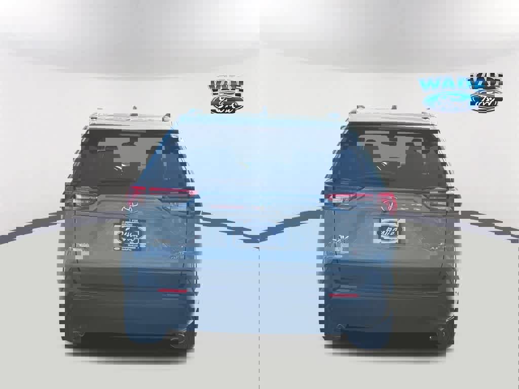 Used 2023 Toyota RAV4 XLE image 6