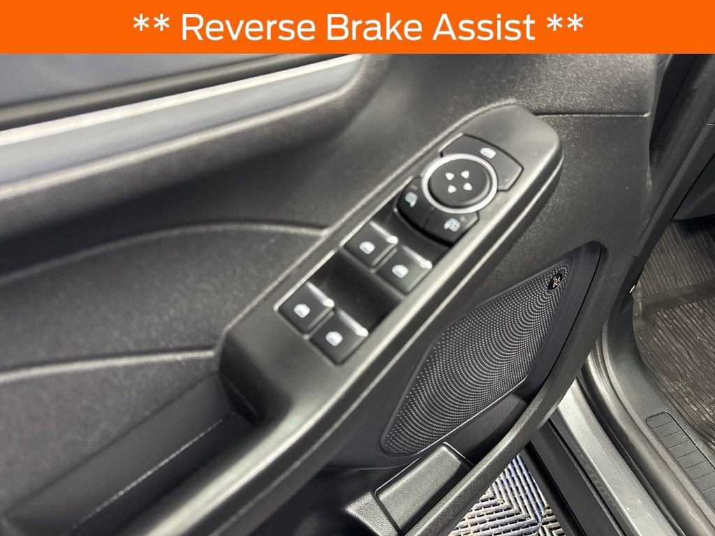 Certified 2025 Ford Escape Platinum w/ Premium Technology Package image 23