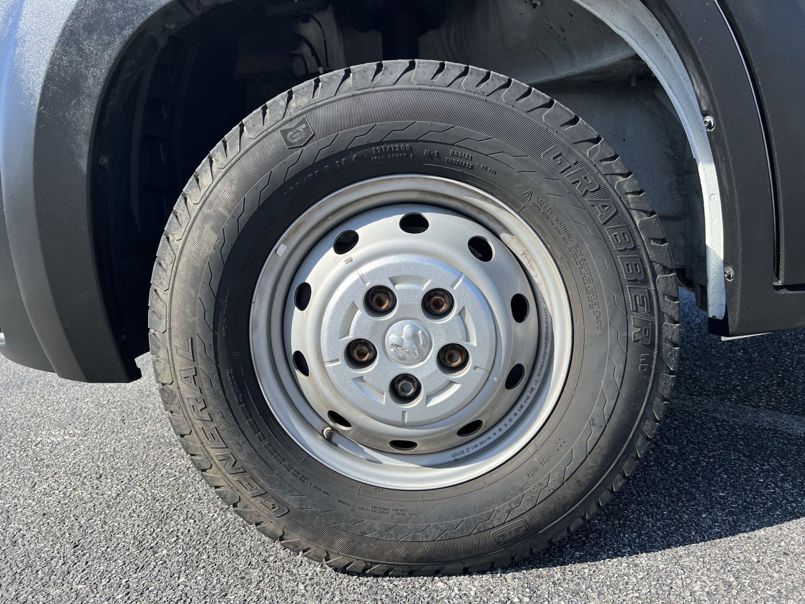 Used 2022 RAM ProMaster 2500 FWD image 20