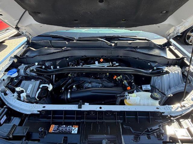 Certified 2025 Ford Explorer ST-Line w/ ST-Line Street Pack image 18