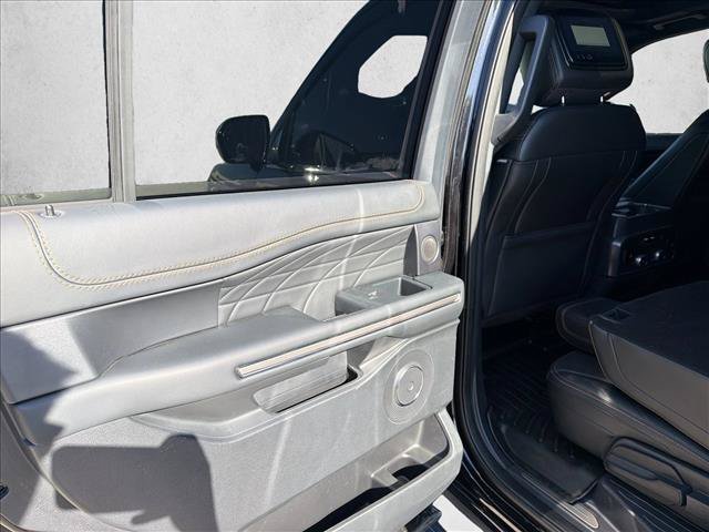 Certified 2022 Ford Expedition Platinum AWD/4WD image 18
