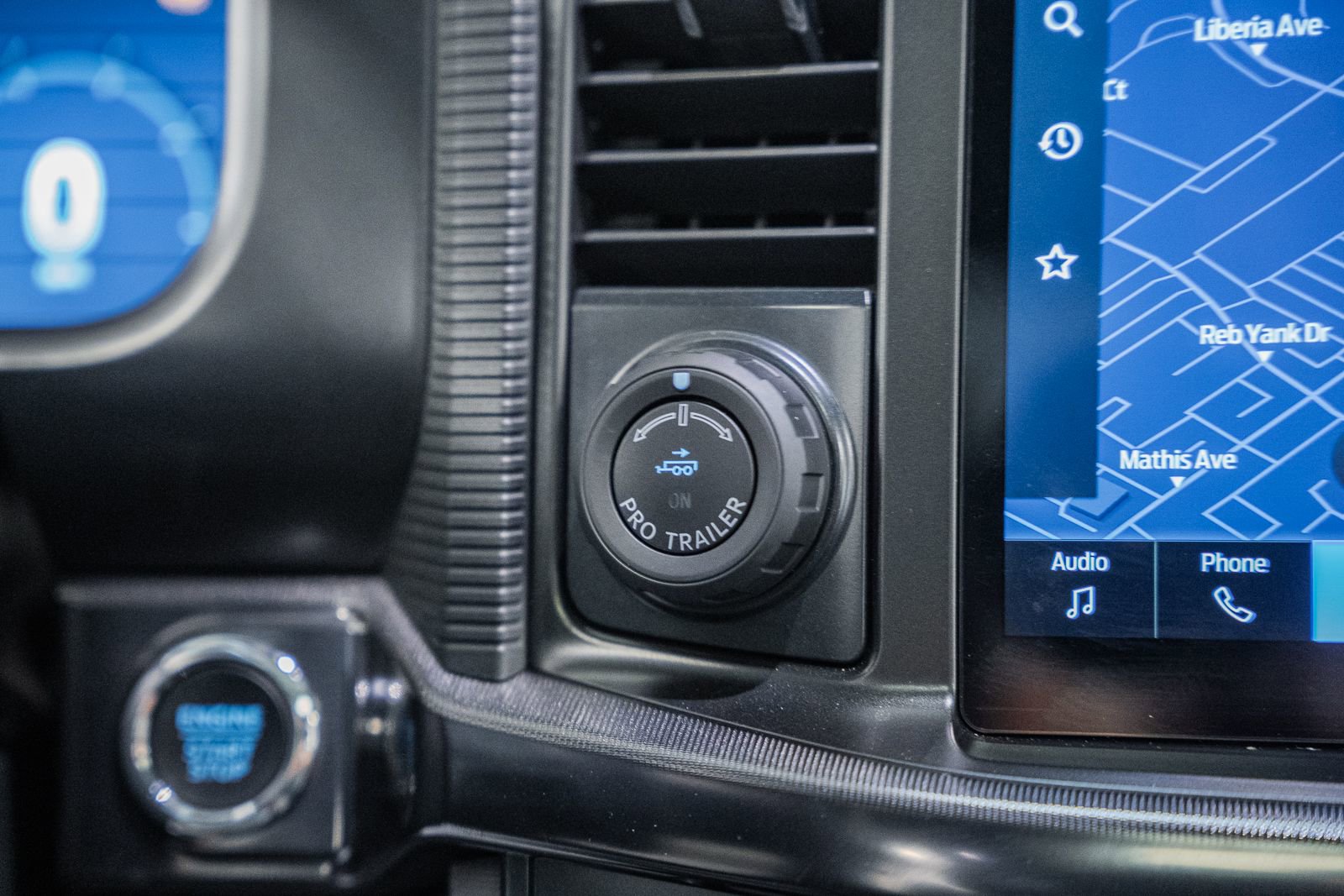 Certified 2025 Ford F150 Raptor w/ Equipment Group 803A Raptor R image 34