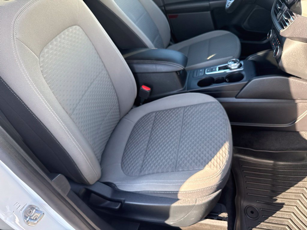 Certified 2022 Ford Escape SE w/ Convenience Package AWD/4WD image 44