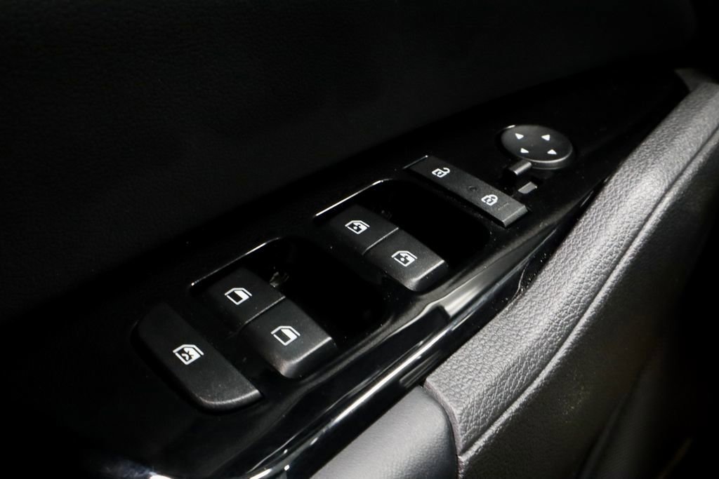 Used 2023 Kia Sportage EX image 24