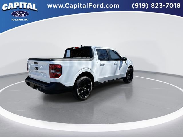 Certified 2025 Ford Maverick Lariat w/ Black Appearance Package image 6