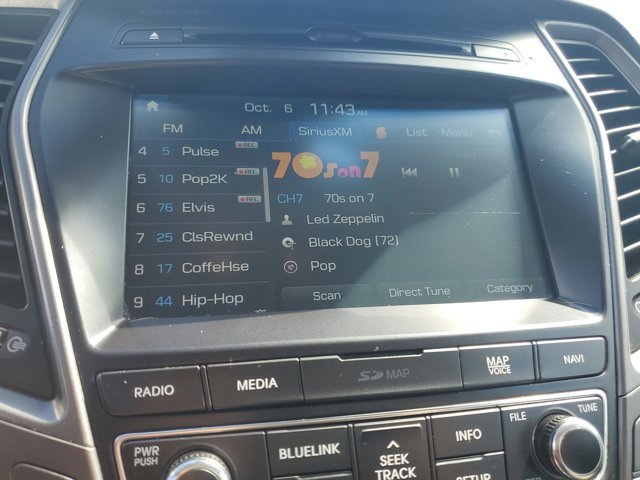 Used 2018 Hyundai Santa Fe SE Ultimate w/ SE Ultimate Tech Package 03 image 28