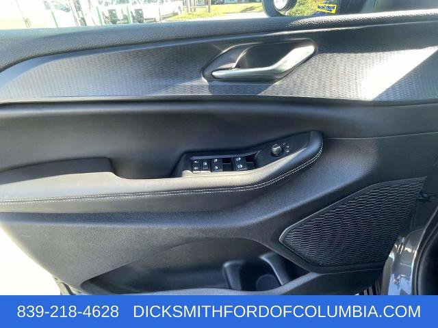 Used 2024 Jeep Grand Cherokee L Laredo image 16