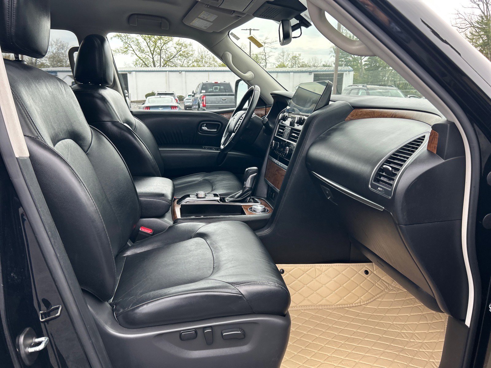 Used 2022 Nissan Armada SL image 19