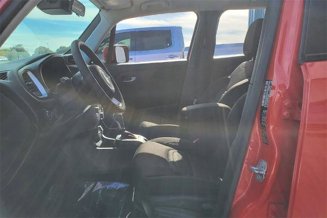 Used 2021 Jeep Renegade Latitude image 10