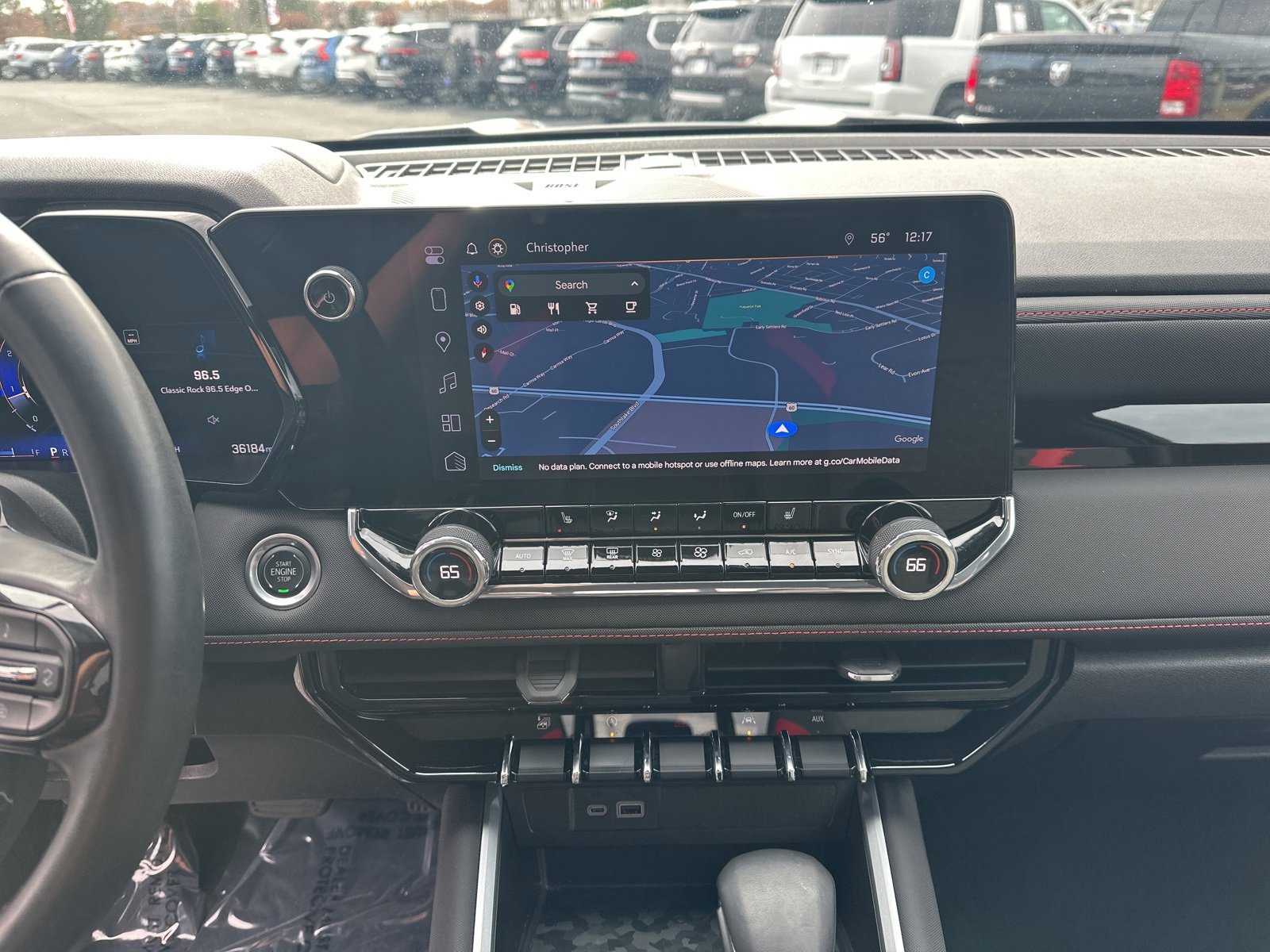 Used 2024 Chevrolet Colorado Z71 w/ Z71 Convenience Package 2 image 5